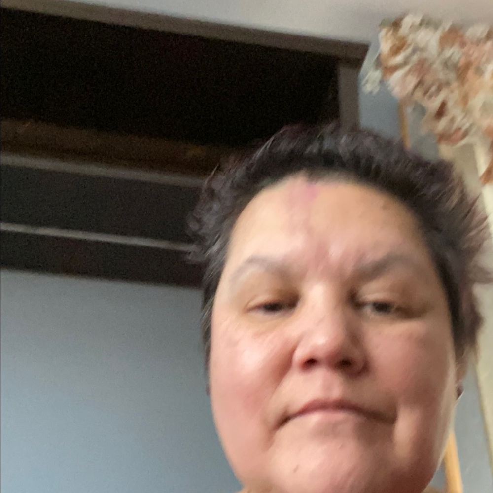 Meet your Posher, Leticia